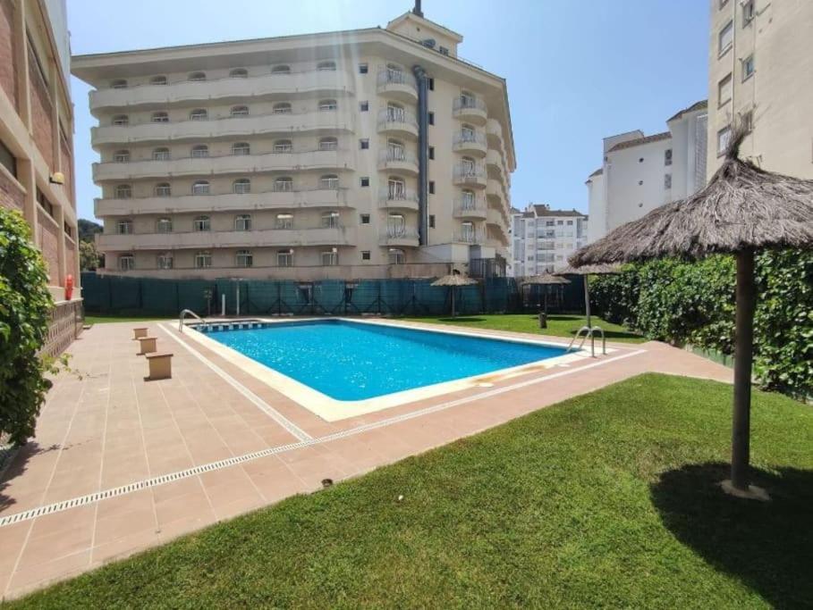 Somriu Apartament Fenals Platja Lloret de Mar Bagian luar foto